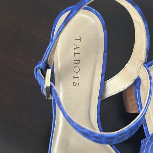 TALBOTS SERA KNOT CROC-EMBOSSED
SANDALS Royal Blue SZ 9 Old Money Timeless Chic - Picture 7 of 11